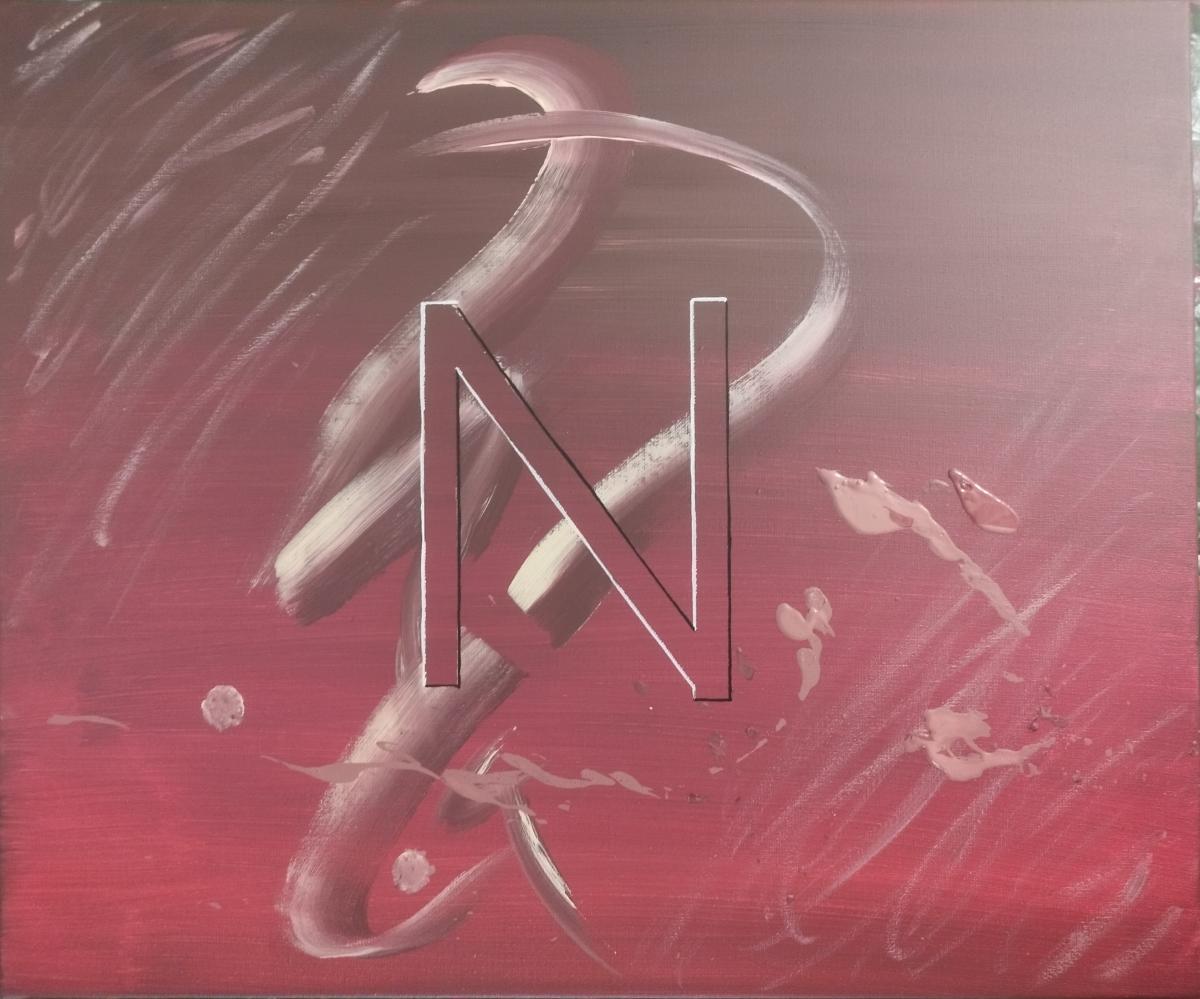 « N »